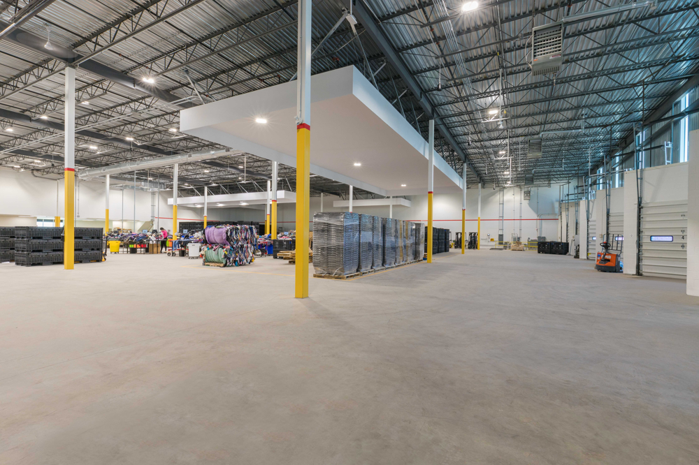 Entrepôt Village des Valeurs Dorval